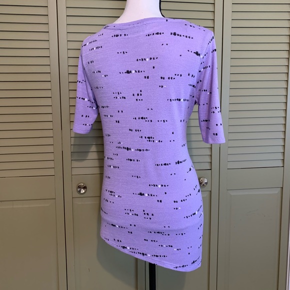 Asymmetrical Knit Tee in Lavender - Picture 9 of 14